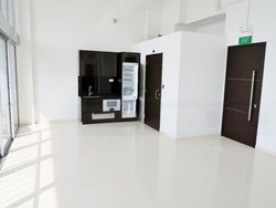Eon Shenton (D2), Office #456833281